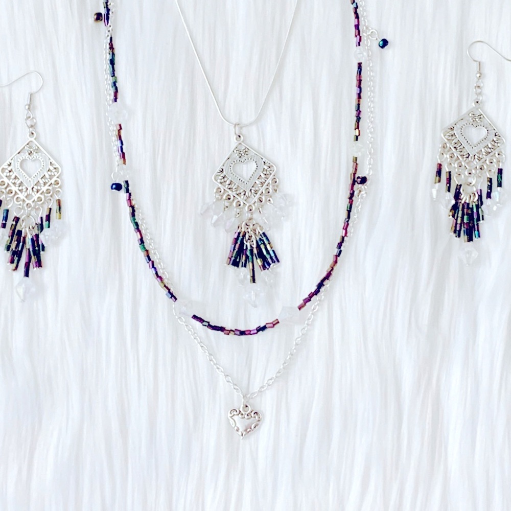 Jewelry Set With Silver Boho Heart And Multicolor Glass Beads